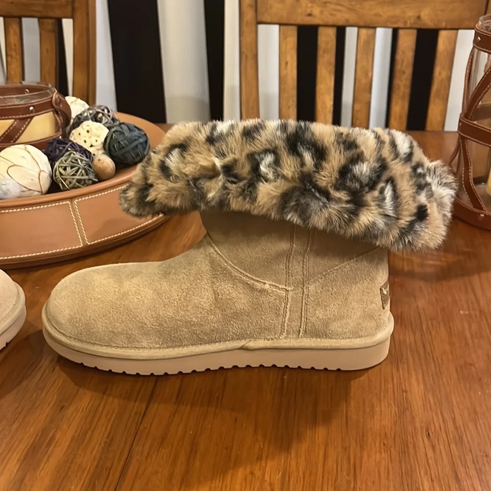 Koolaburra by Ugg Aribel Short Leopard Boots zip Women’s Size 10
